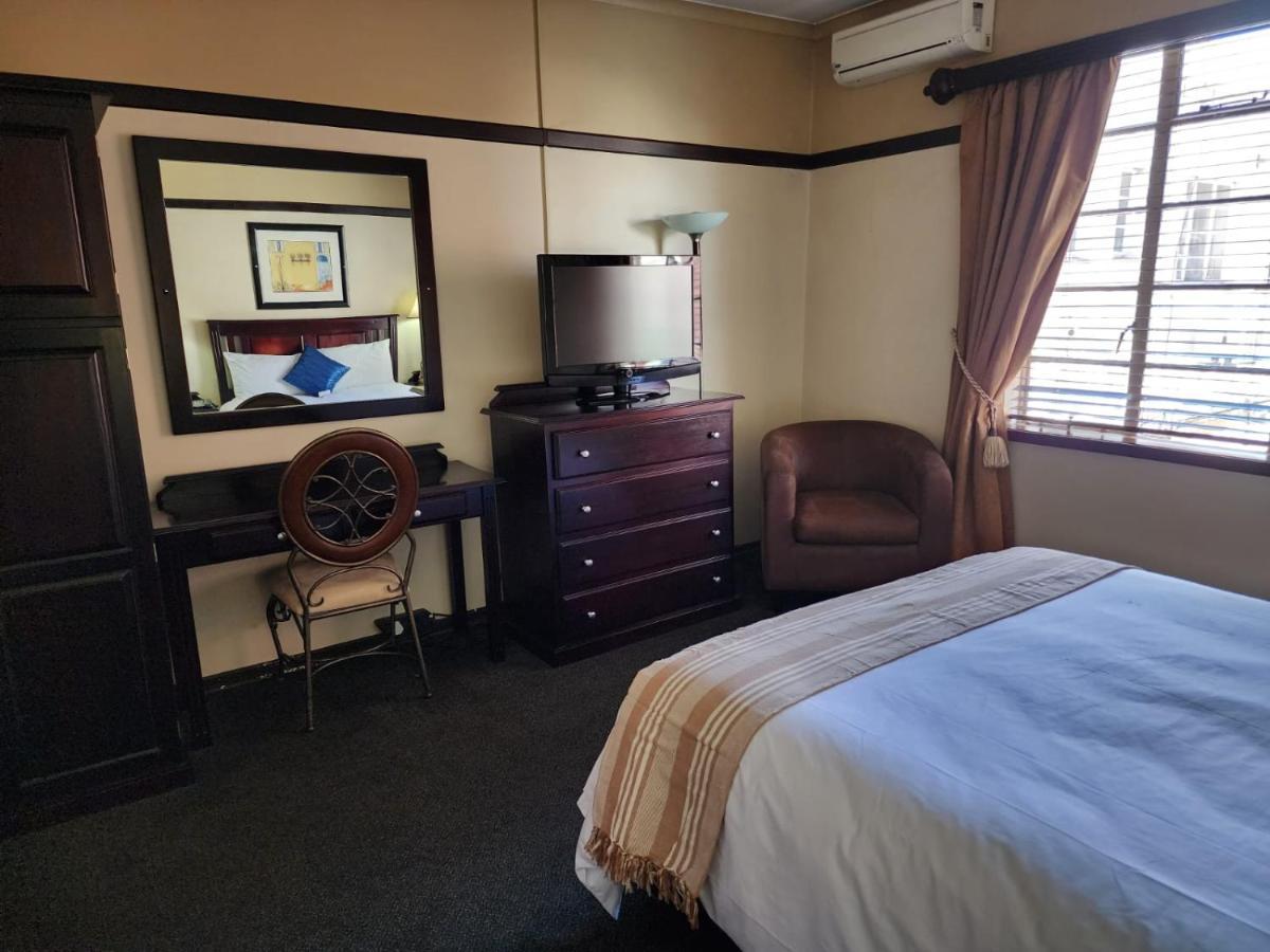 Royal Hotel Ледисмит Экстерьер фото
