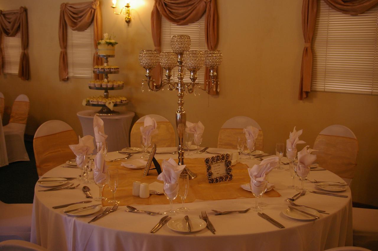 Royal Hotel Ледисмит Экстерьер фото
